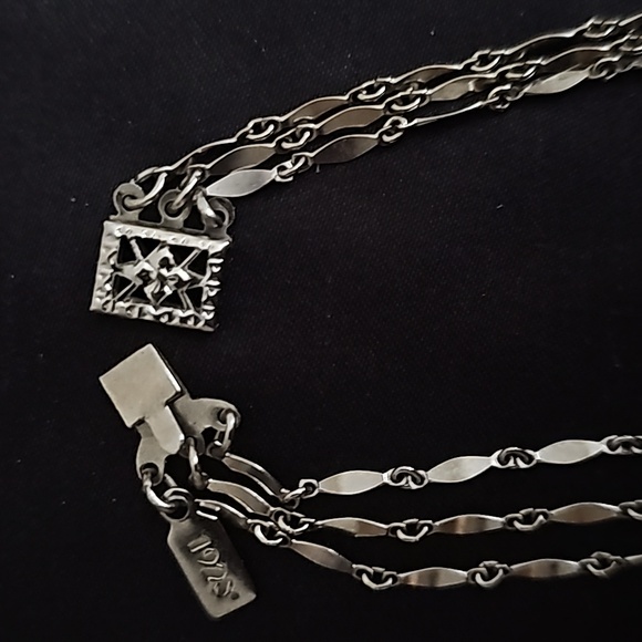 Vintage 1928 Chandelier Necklace - Picture 14 of 14